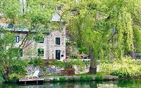 Pieds Dans L'Eau Private Wellness Bordure De Meuse